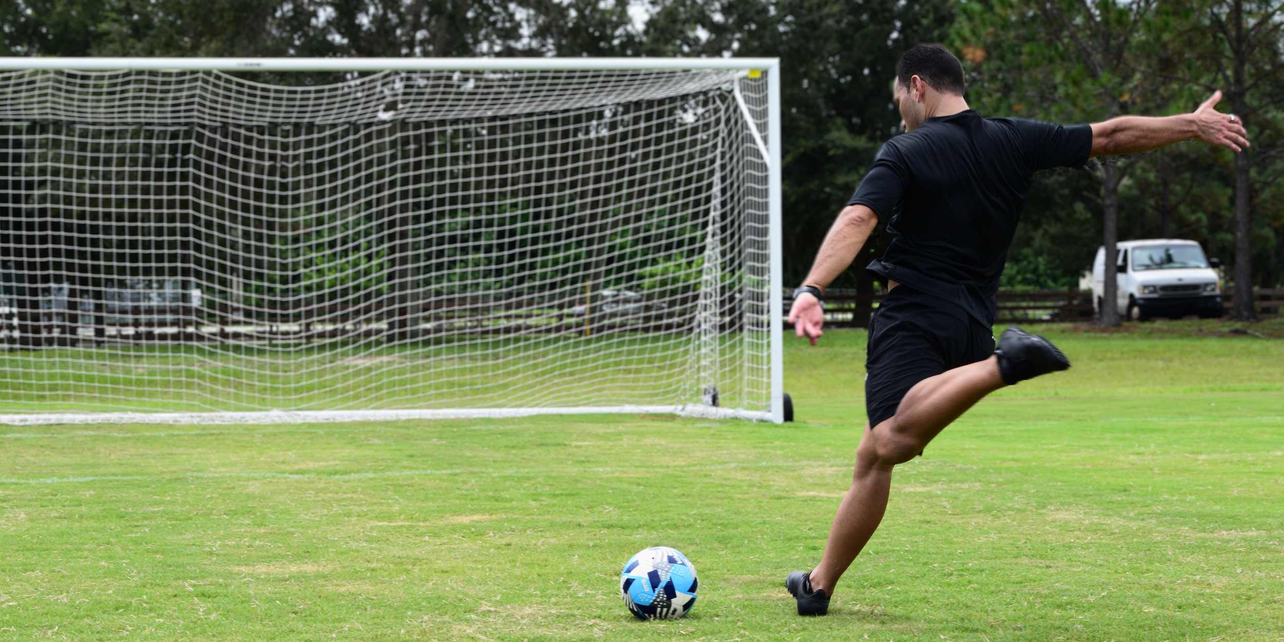 How to Shoot a Soccer Ball with Power in 4 Easy Steps